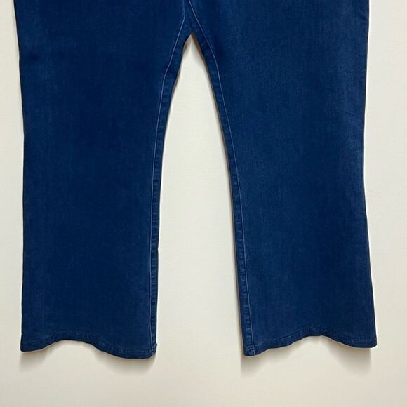 NWOT Beta brand Dark Indigo Yoga Bootcut Jeans Sz 2XL Petite - Picture 5 of 7